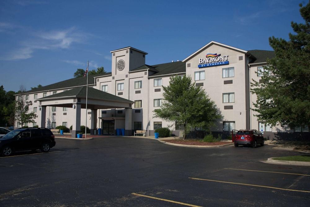 Baymont by Wyndham Portage Indiana Dunes photo 33
