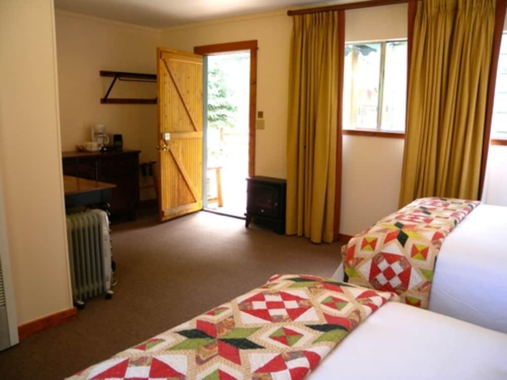 Redstone Cliffs Lodge photo 53