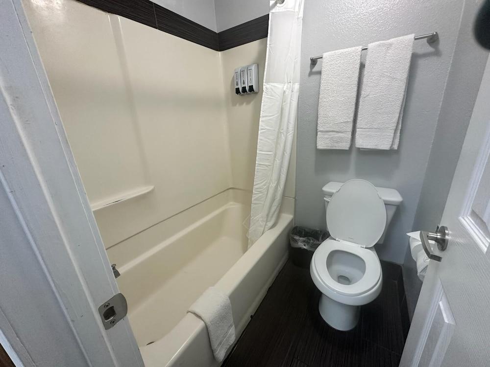 Canyon Inn Motel photo 3