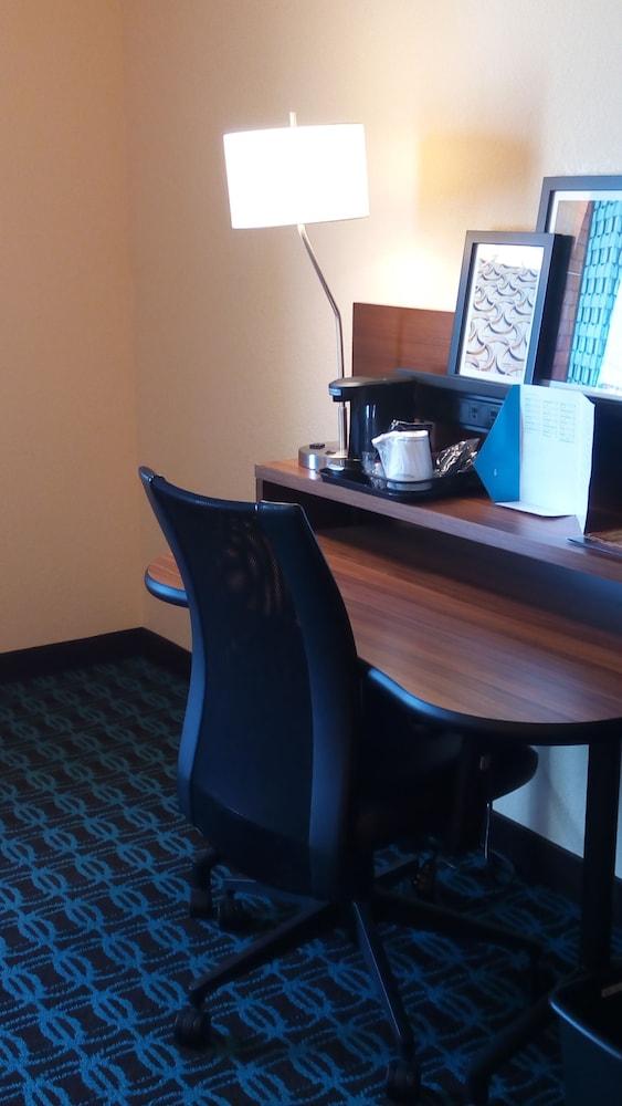 Fairfield Inn & Suites by Marriott Tifton photo 21