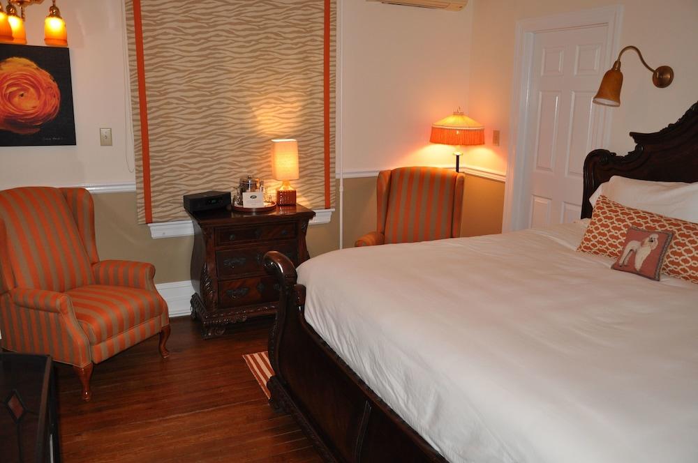 Peter Shields Inn & Restaurant photo 13