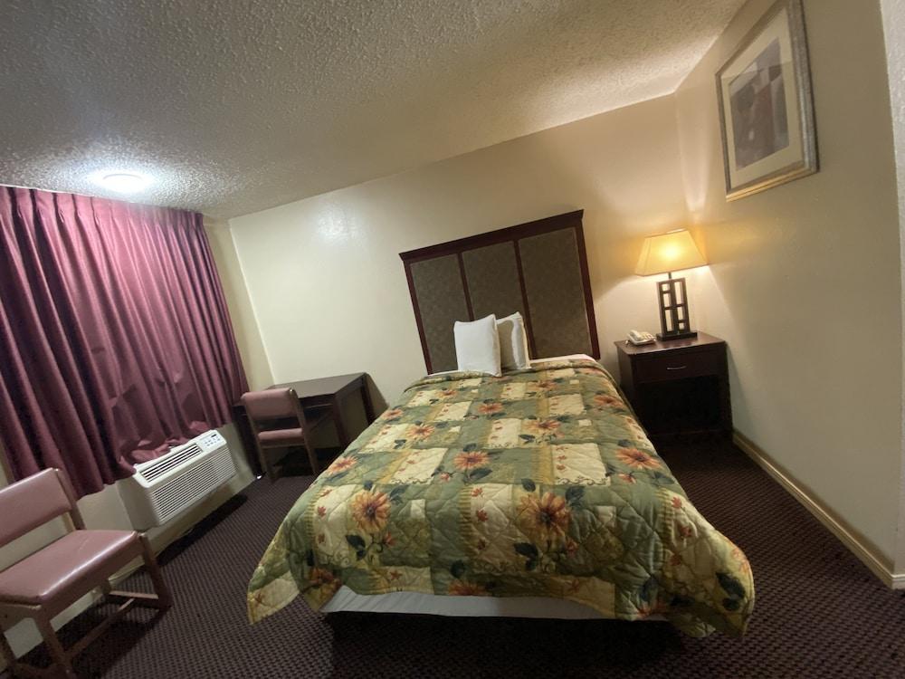 Century inn motel photo 10