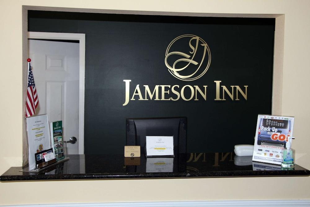 Jameson Inns Oakwood photo 7
