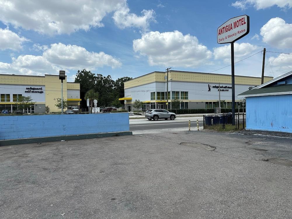 Antigua Motel by OYO Tampa US - 41 photo 23