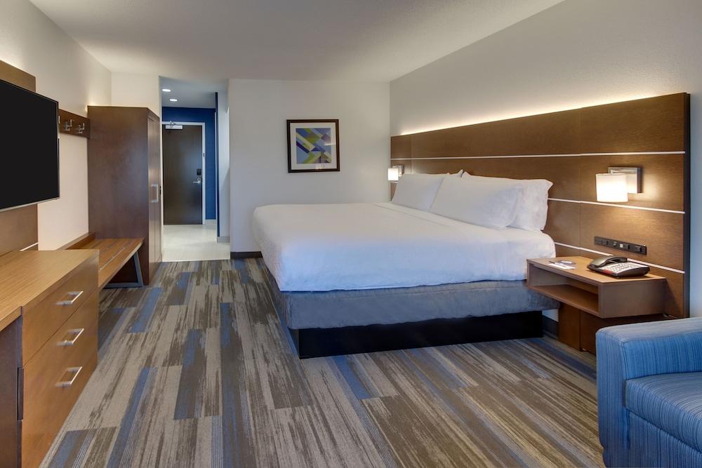 Holiday Inn Express Fishkill-Mid Hudson Valley by IHG photo 13
