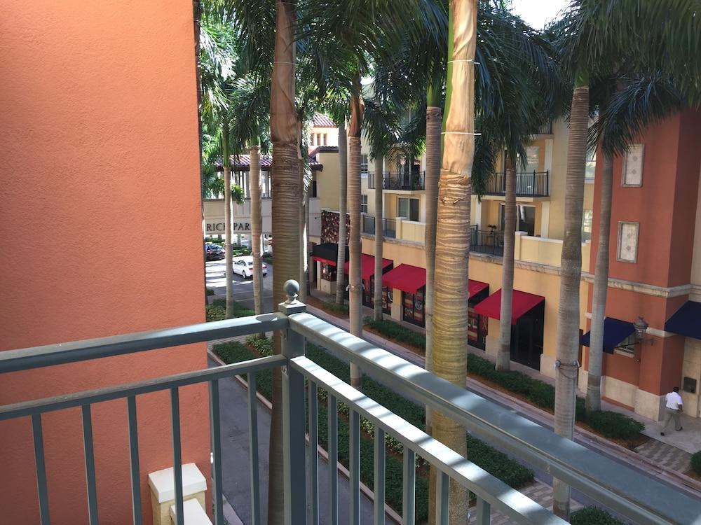 LYX Suites at Merrick Park in Coral Gables photo 69