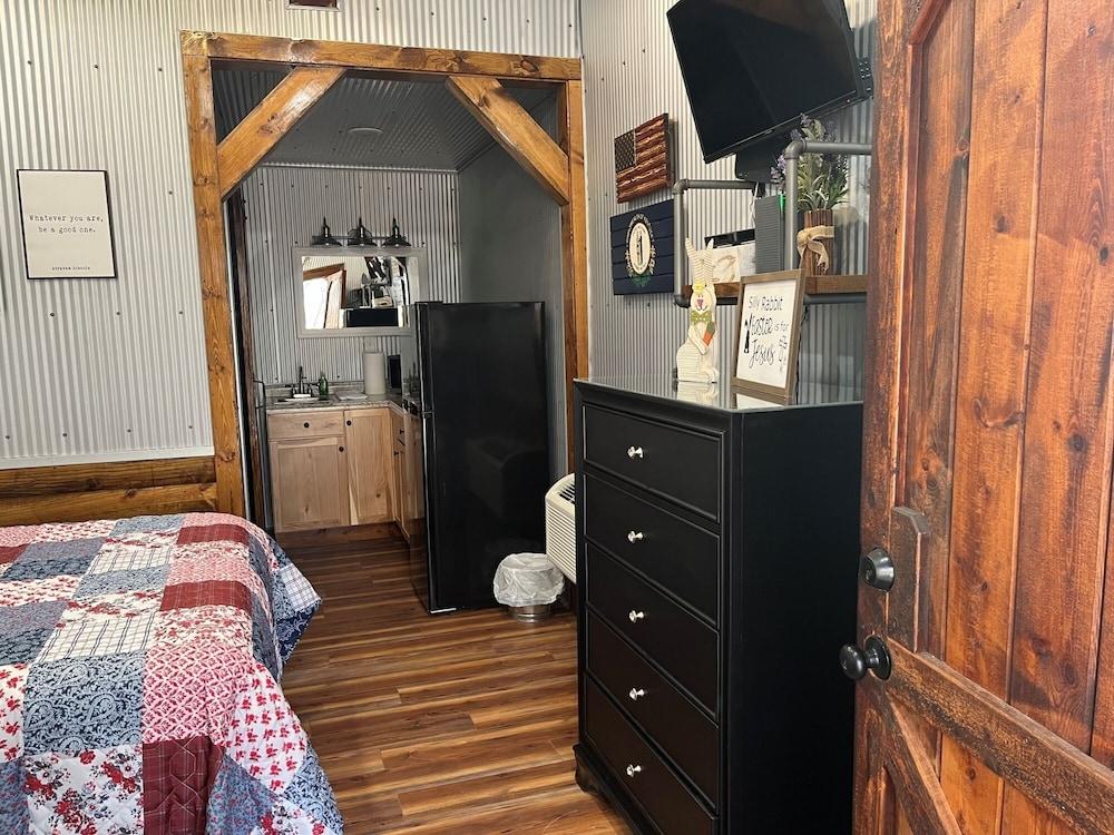 Lincoln Lodge photo 38