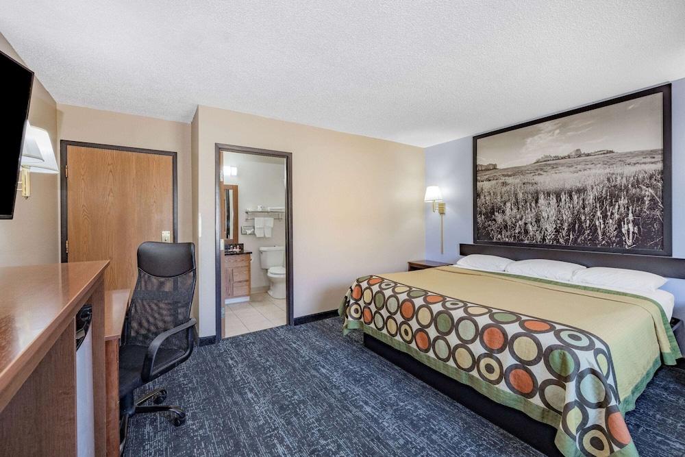 Super 8 by Wyndham Valentine NE photo 19