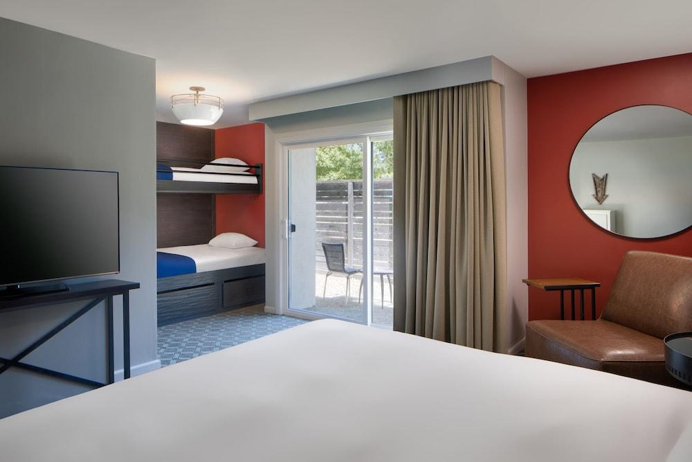 Chaminade Resort & Spa photo 25
