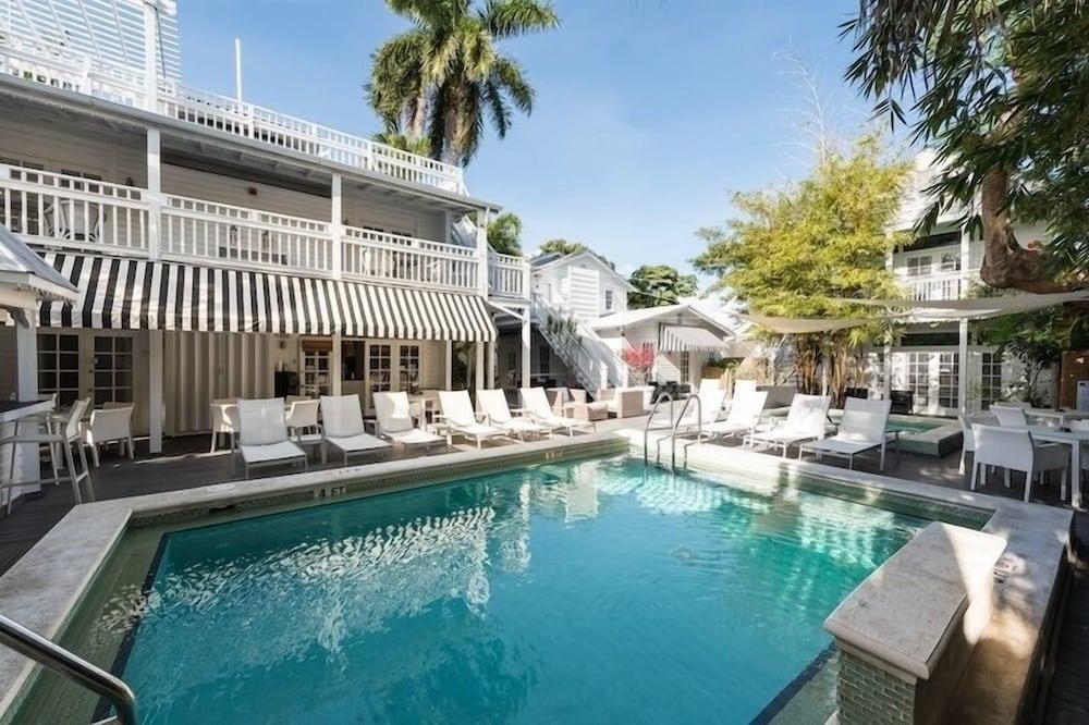 Alexanders Guesthouse - Adult Exclusive, LGBTQ Friendly photo 95