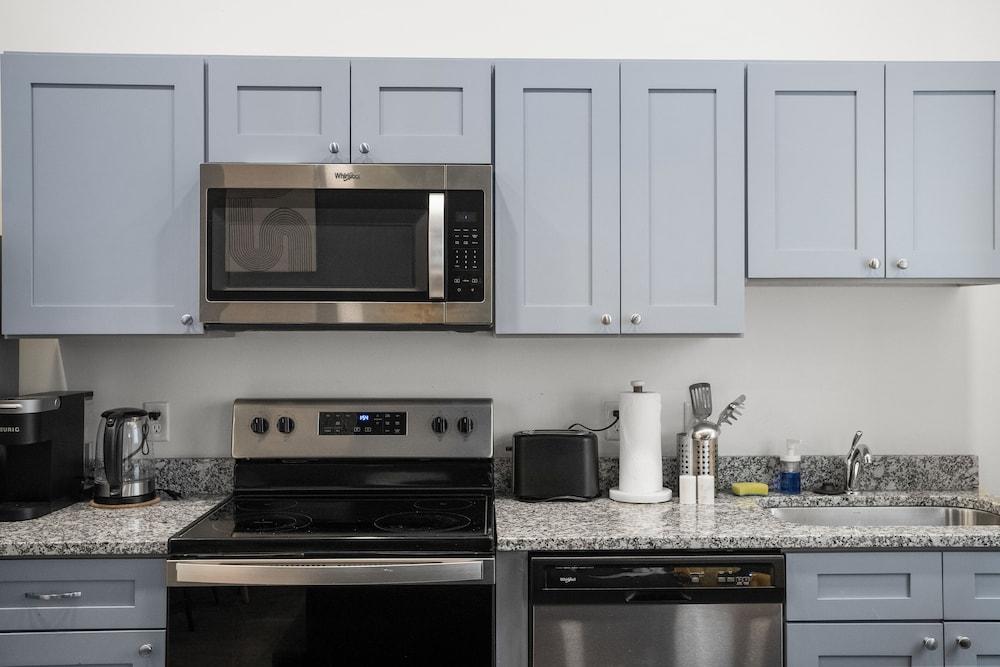 CozySuites - Press House photo 37