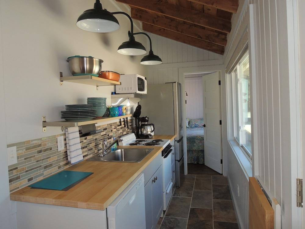 Shorelands Guest Resort and Cottages photo 31