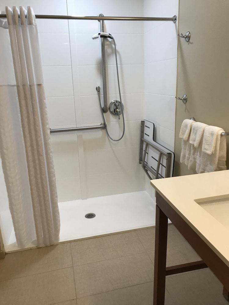 Comfort Suites Summerville photo 19