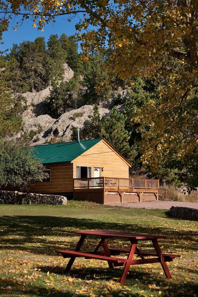 Rock Crest Lodge And Cabins photo 46