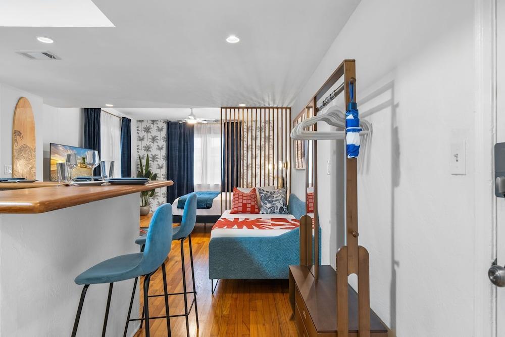 Blue Flamingo Suites photo 49