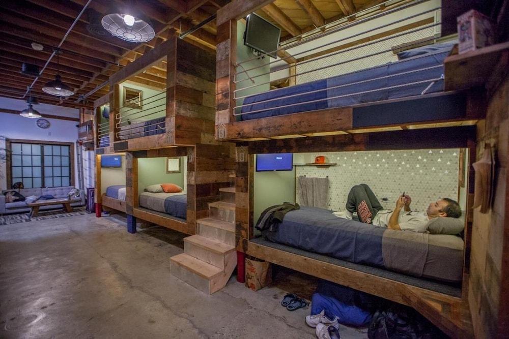 PodShare Los Feliz - Hostel photo 23