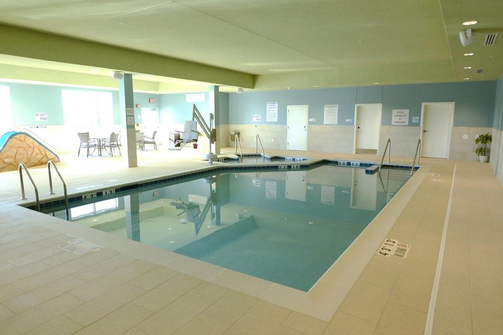 Holiday Inn Express & Suites Onalaska La Crosse Area by IHG photo 17
