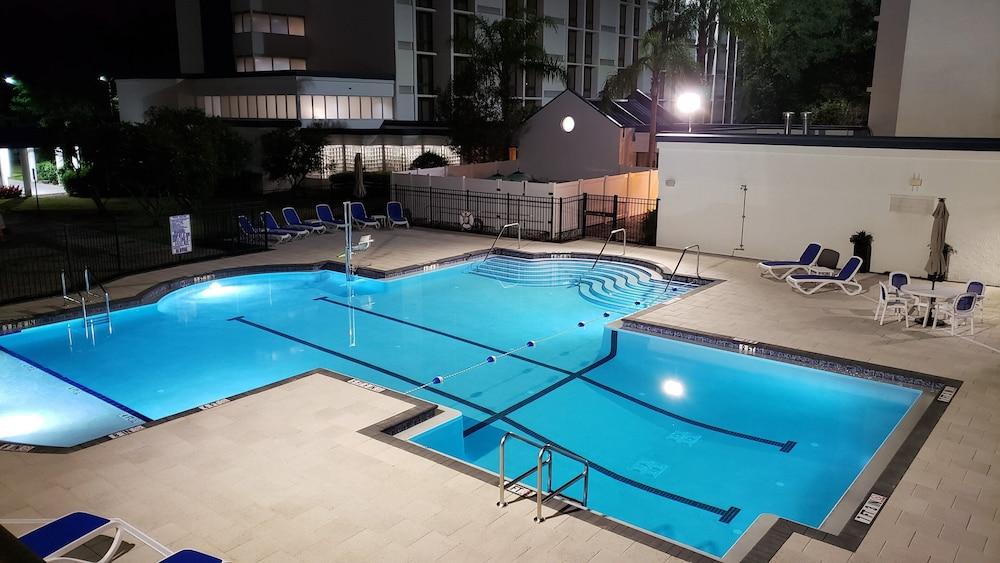 Crowne Plaza Hotel Jacksonville Airport/I-95N by IHG photo 26