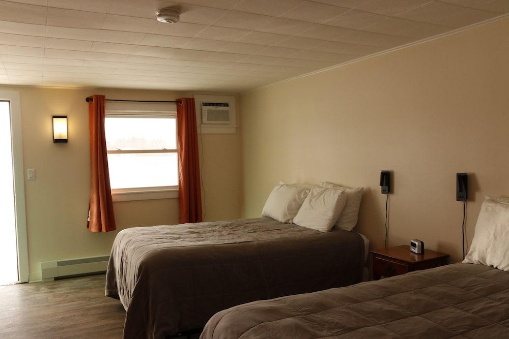 Colebrook C.C. & Motel photo 28