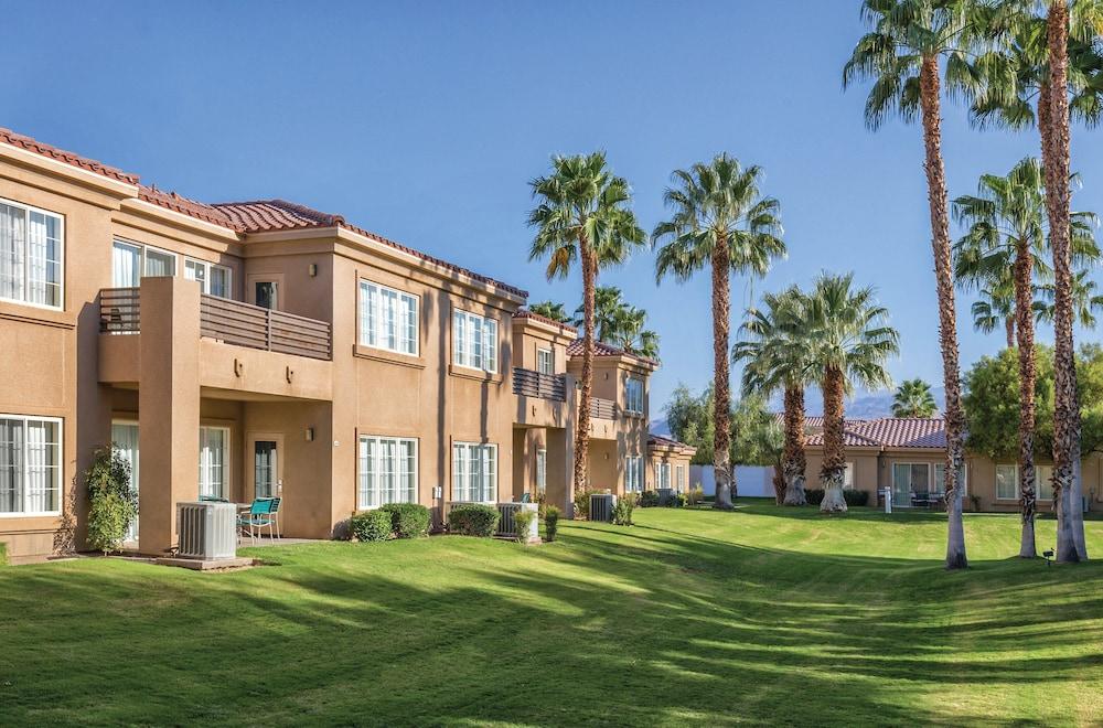 Worldmark Cathedral City photo 1