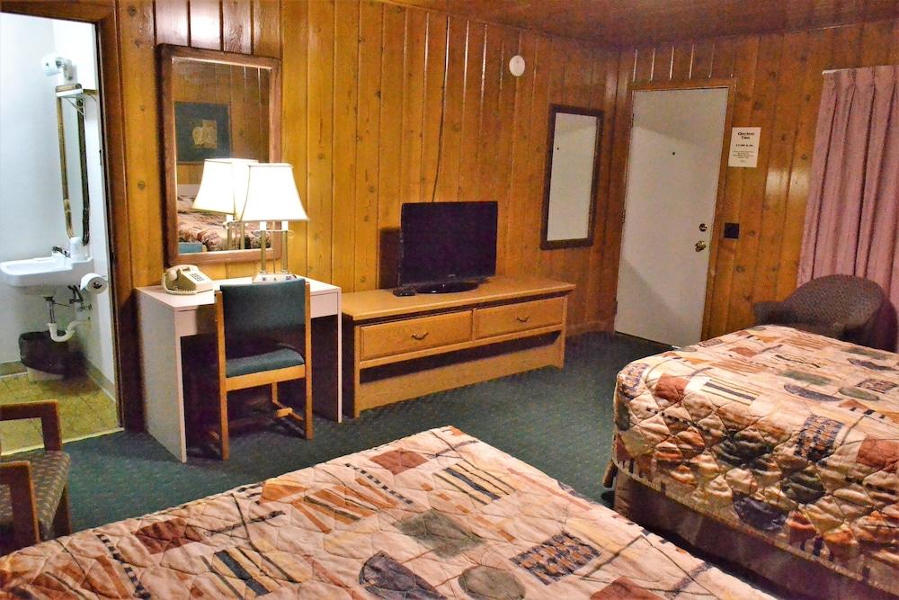 Innkeeper Motel photo 11