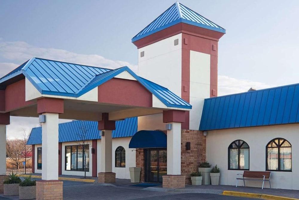 Blue Way Inn Eagan Extended Stay photo 1