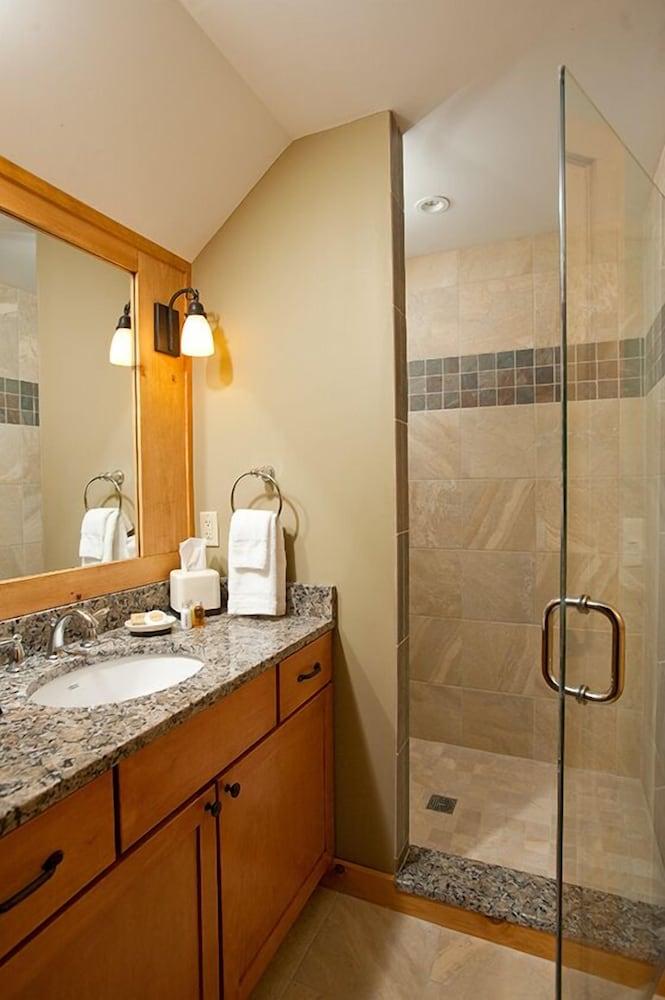 The Mountain Top Inn & Resort photo 85