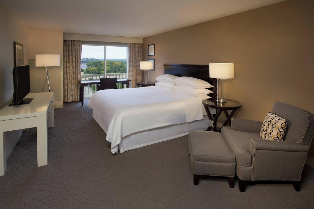 Sheraton Louisville Riverside by Marriott photo 3