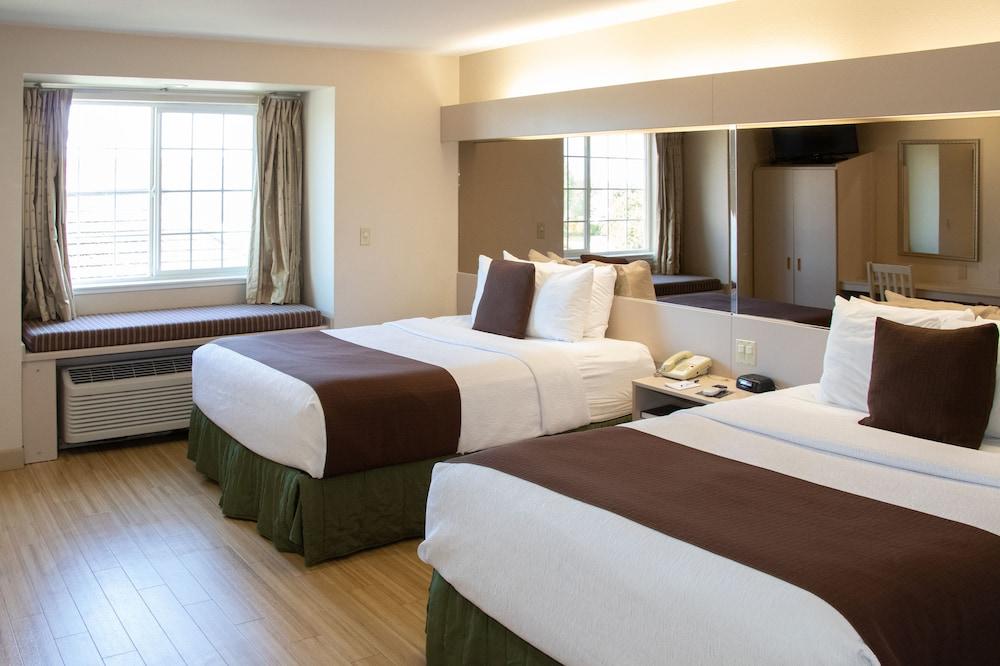 Microtel Inn & Suites by Wyndham Lodi/North Stockton photo 4