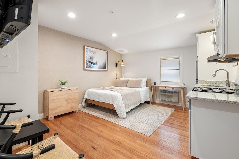 Hygge House Suites photo 8