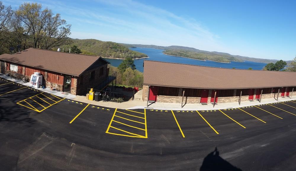 Pointe West Resort Motel photo 1