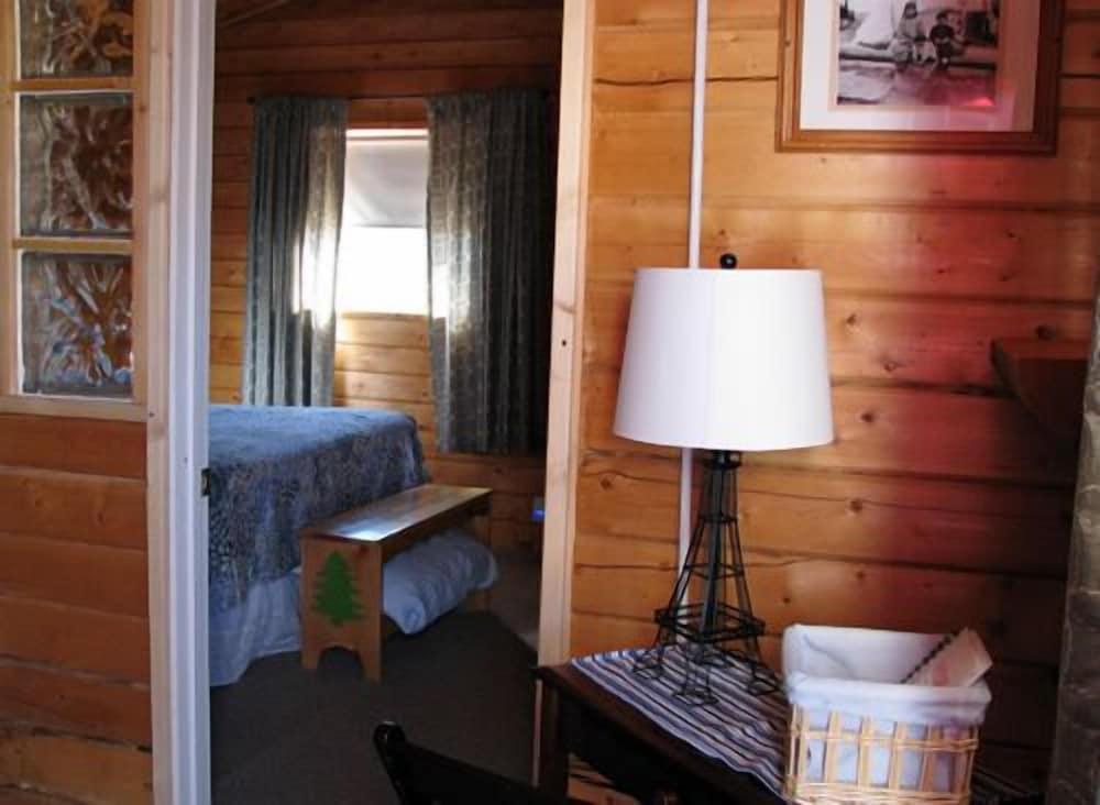 Earthsong Lodge photo 3