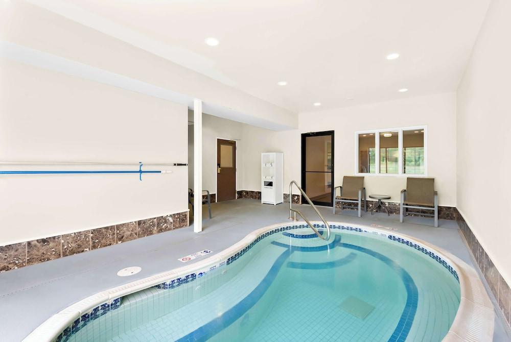 Best Western Palmyra Inn & Suites photo 27