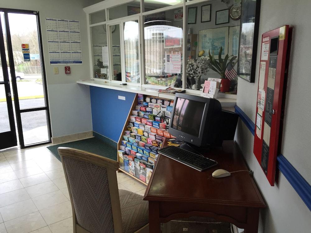 Travel Inn photo 25