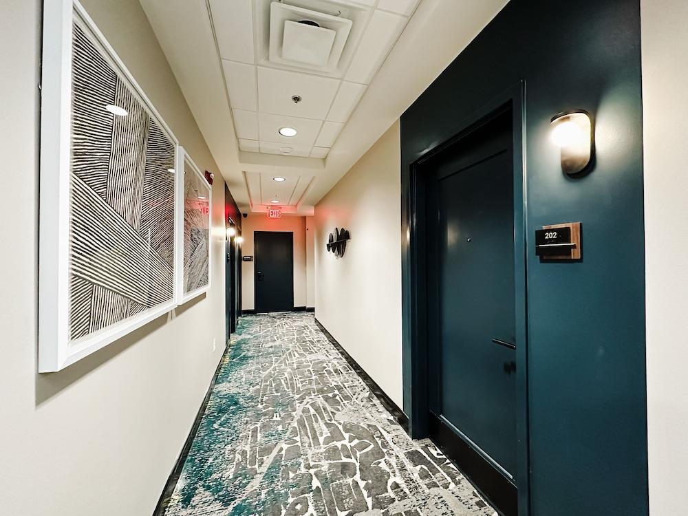 The Carpentry Hotel photo 4