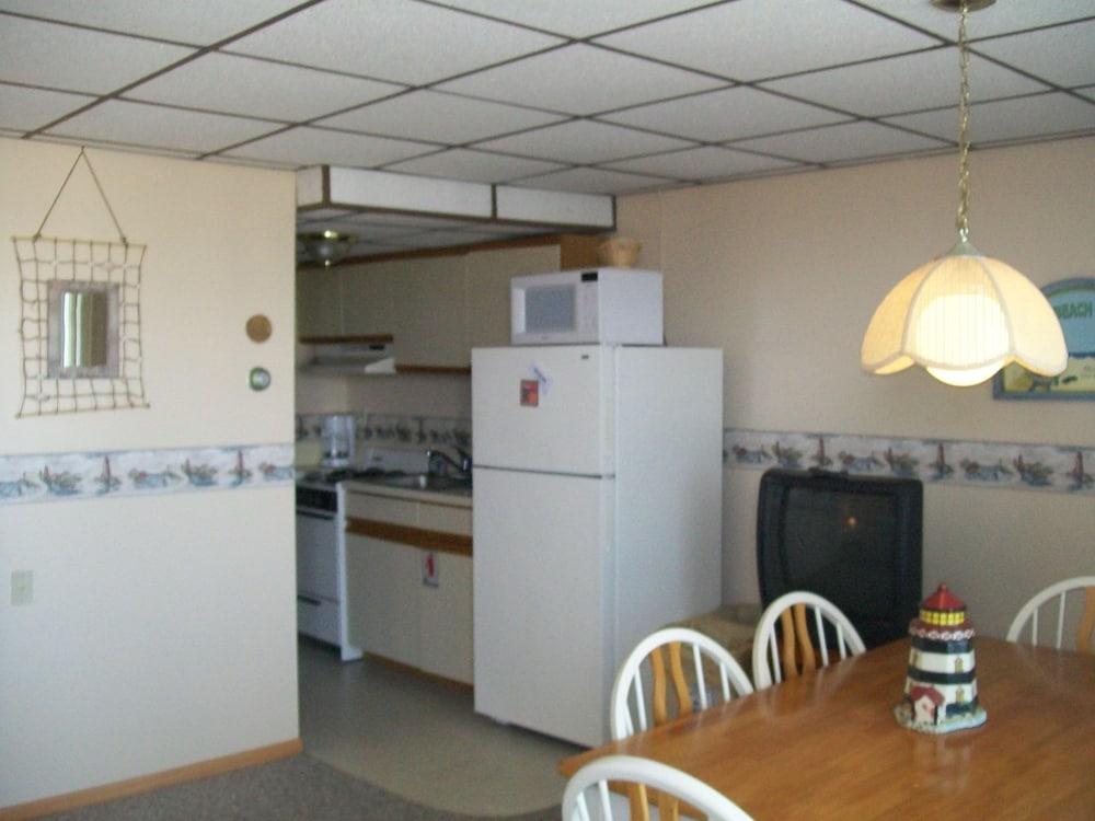 Monterey Motel photo 4