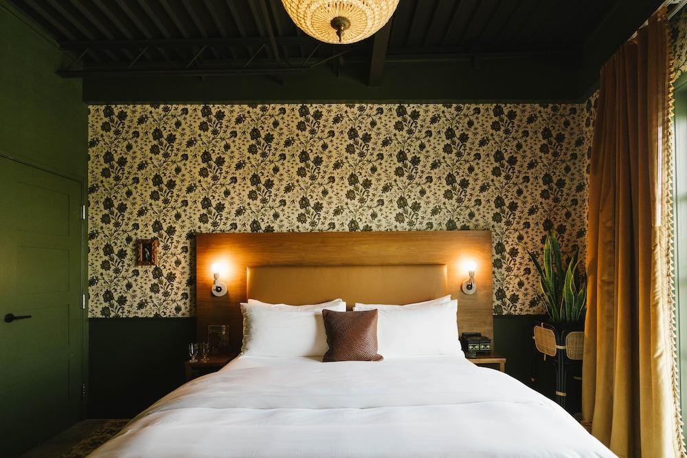 The Frances Modern Inn photo 64