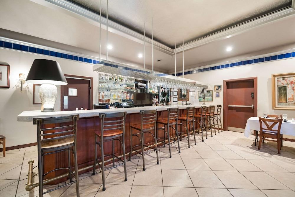 Quality Inn & Suites Lufkin photo 29