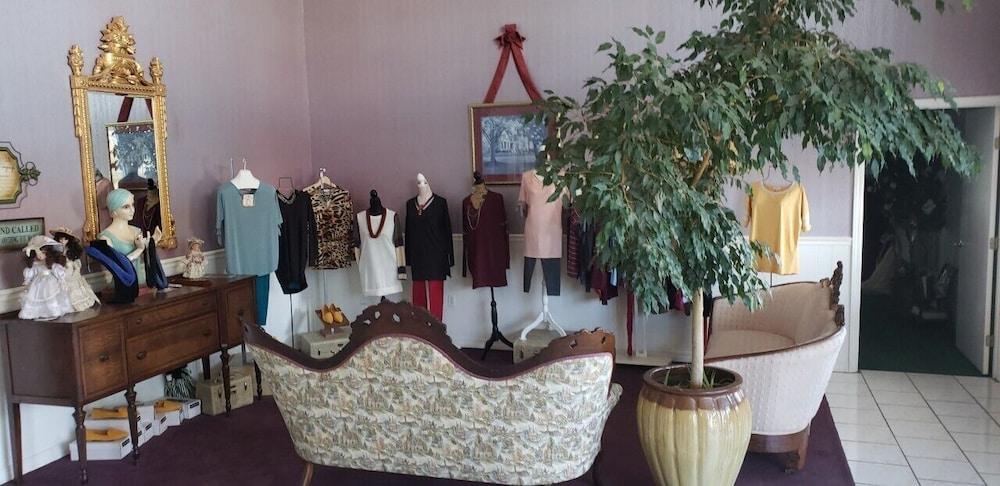 Southern Belle Inn photo 6