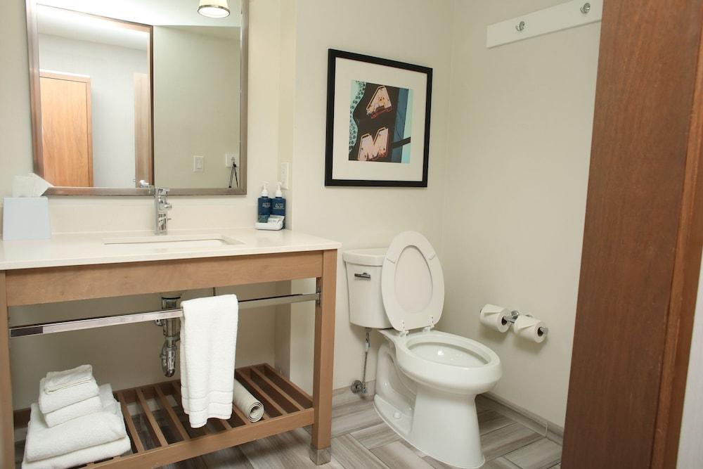 Four Points By Sheraton Midland photo 15