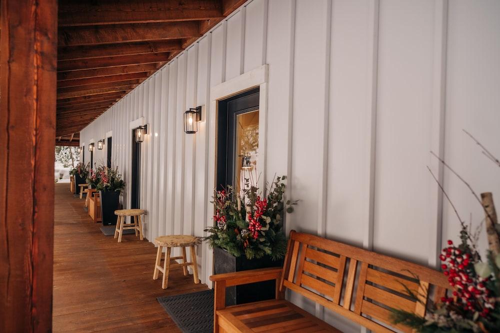 Mountainside Lodging & Retreats photo 38