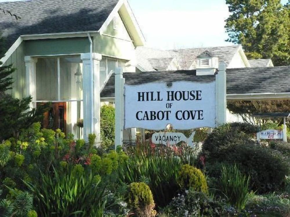 Hill House Inn photo 13