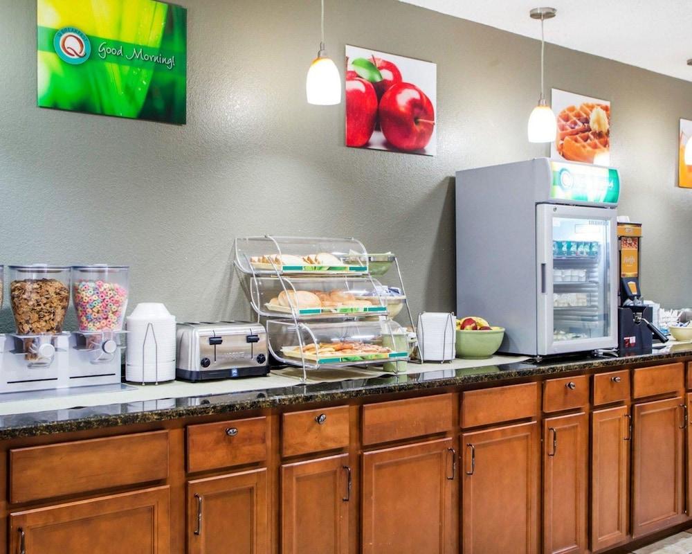 Quality Inn & Suites Kimberly - Appleton East photo 33