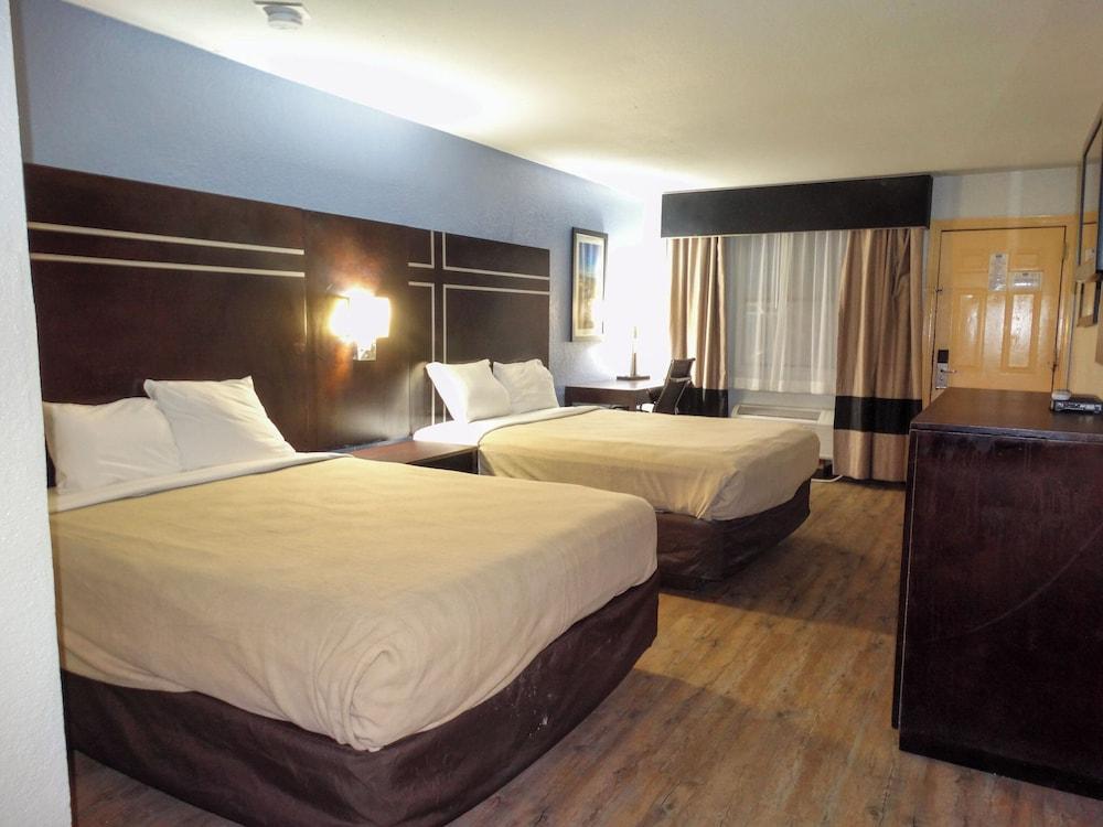 The Residency Inn photo 10