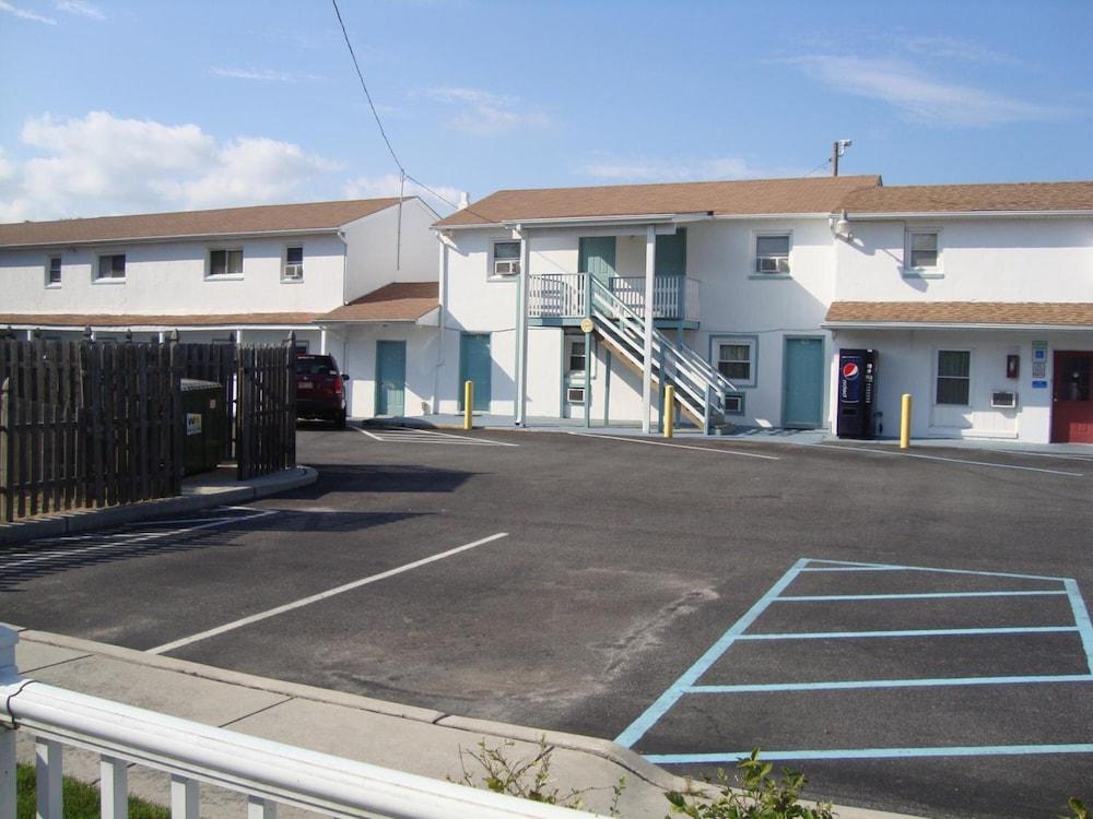 Budget Inn Motel Suites photo 5