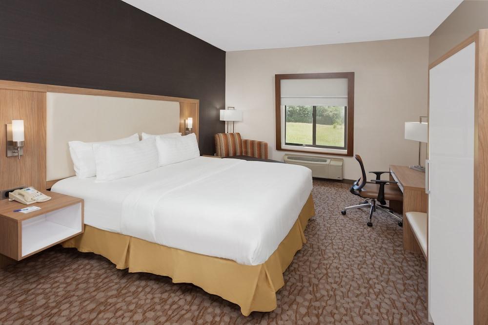 Holiday Inn Express Hotel & Suites Dayton West - Brookville by IHG photo 18