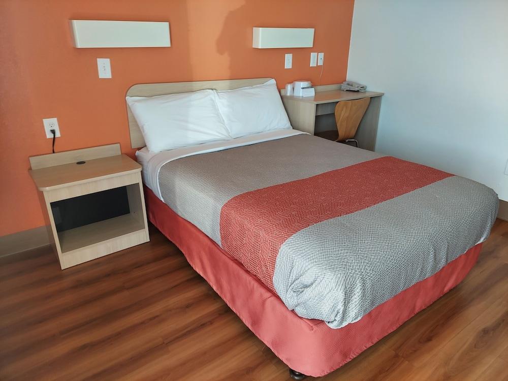 Motel 6 Pendleton, OR photo 22