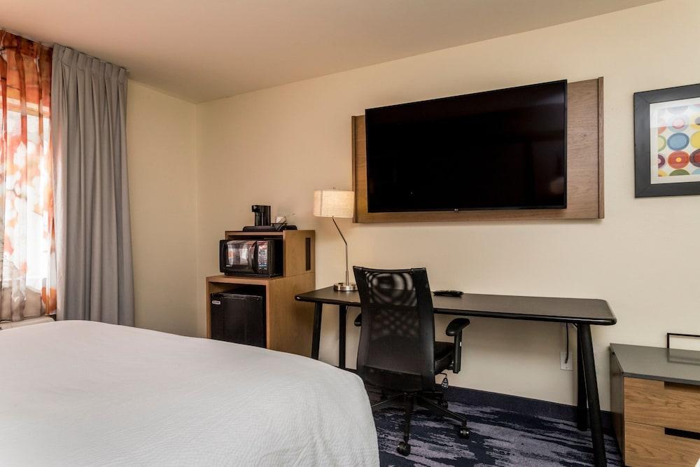 Fairfield Inn by Marriott St. George photo 8