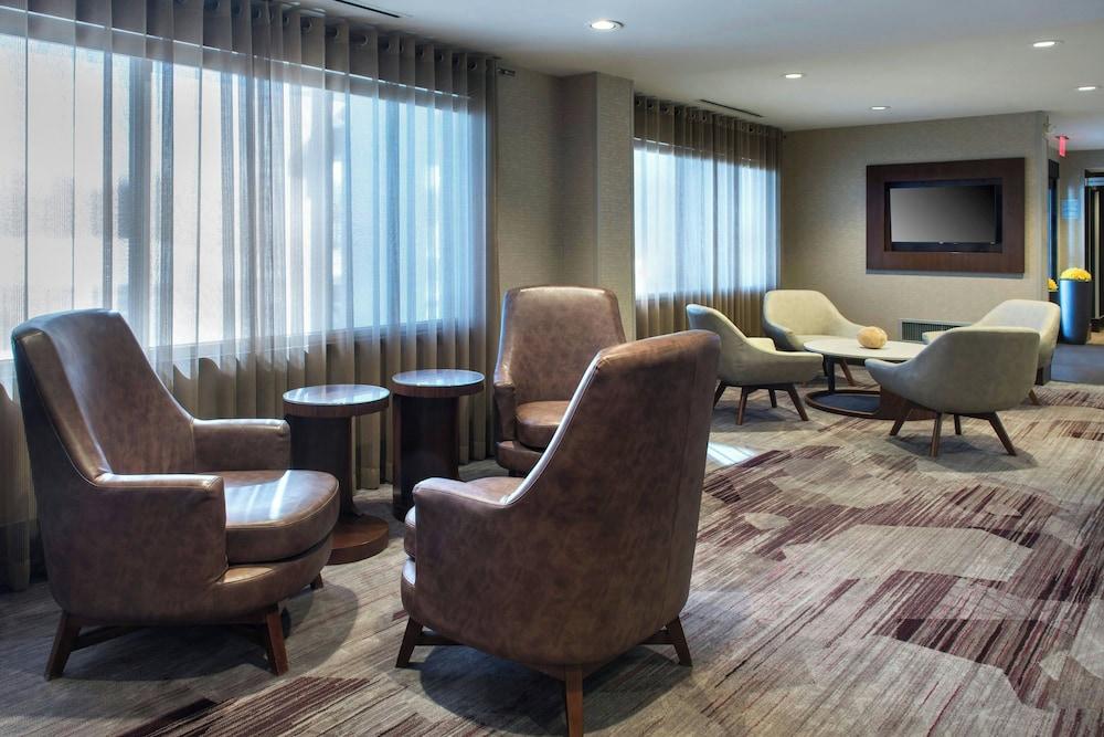 Courtyard by Marriott Newburgh Stewart Airport photo 36