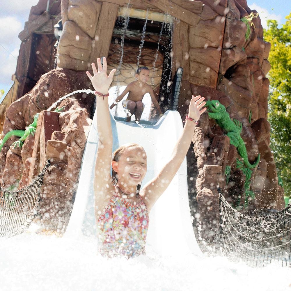 Grand Country Waterpark Resort photo 8